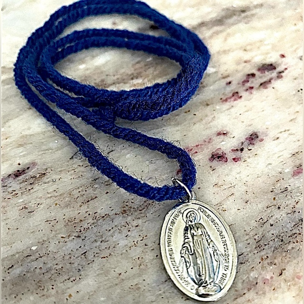 MIRACULOUS MEDAL |”to wear about the neck for graces” for all